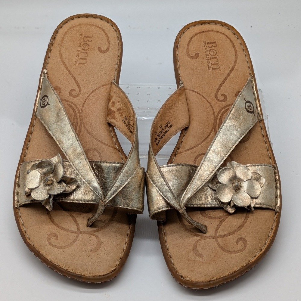 Born Womens 10 / 42 Gold Leather Floral Slide Sandals Comfort Shoes